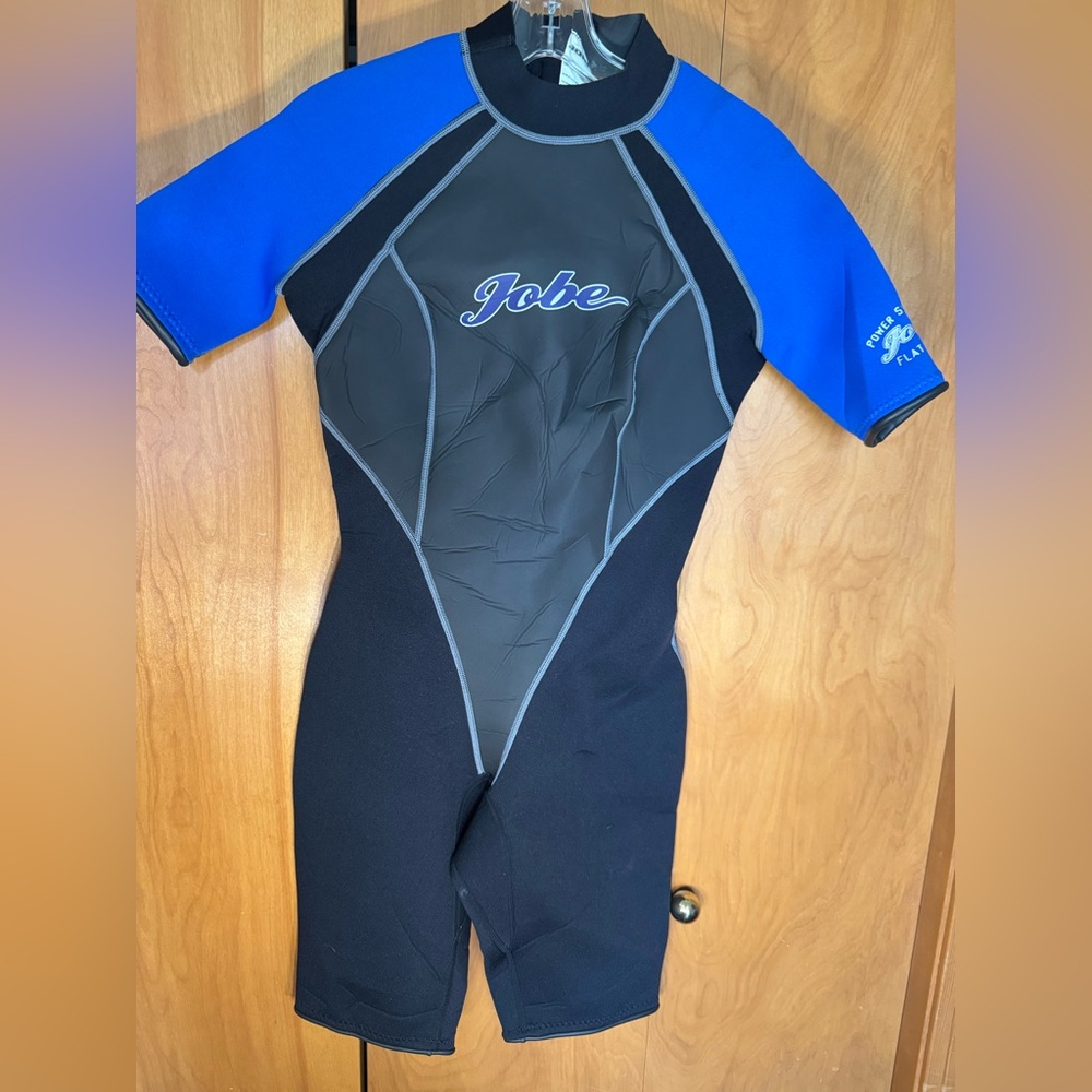 Women’s JOBE Wet Suit Size Medium 7/8